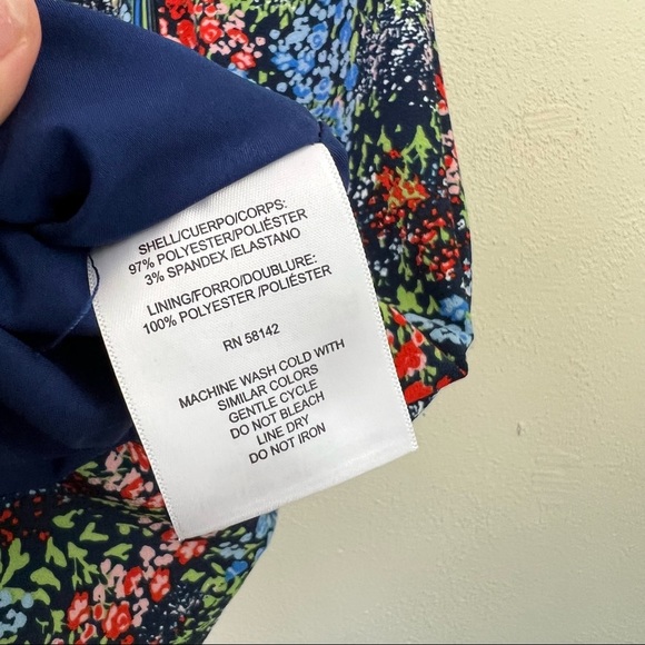 Maggy London Abbi Flounce Tea Length Floral Dress Flutter Sleeves Size 6 - Picture 9 of 13